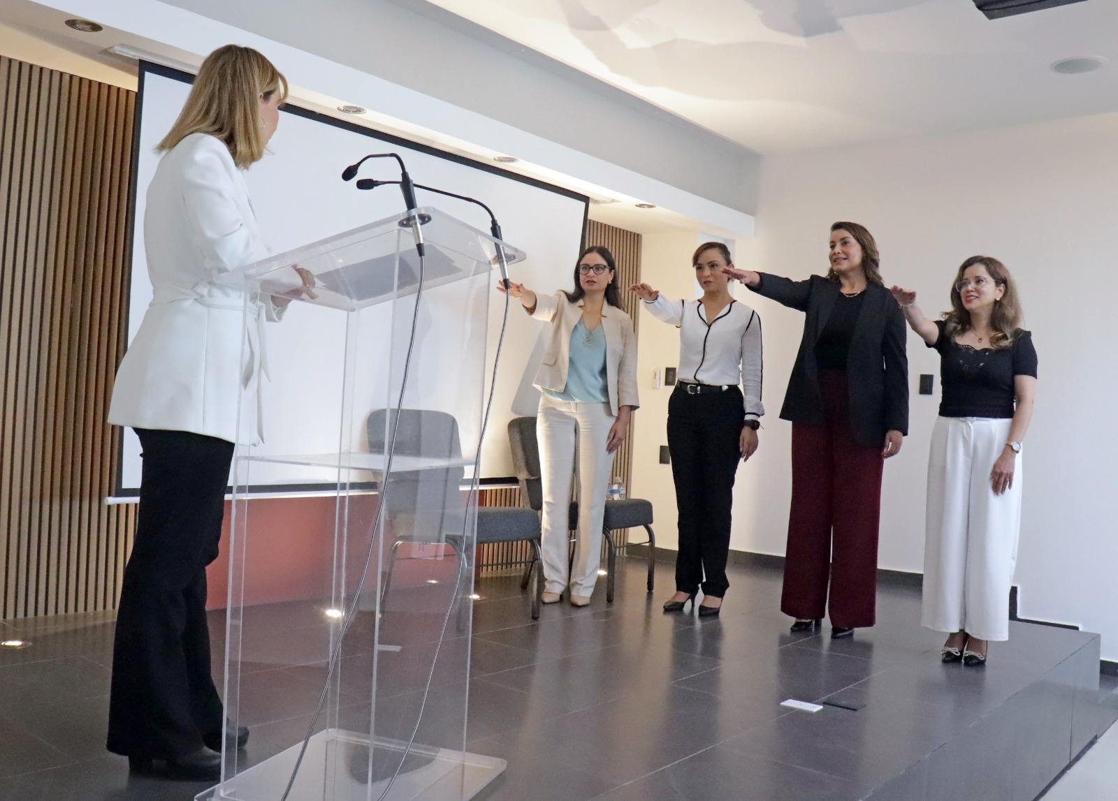 Tribunal Anticorrupción avanza en el camino a la igualdad